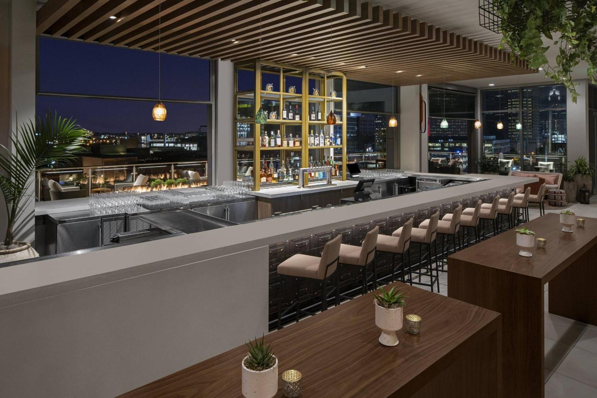 Ac Hotel By Marriott Columbus Downtown Экстерьер фото